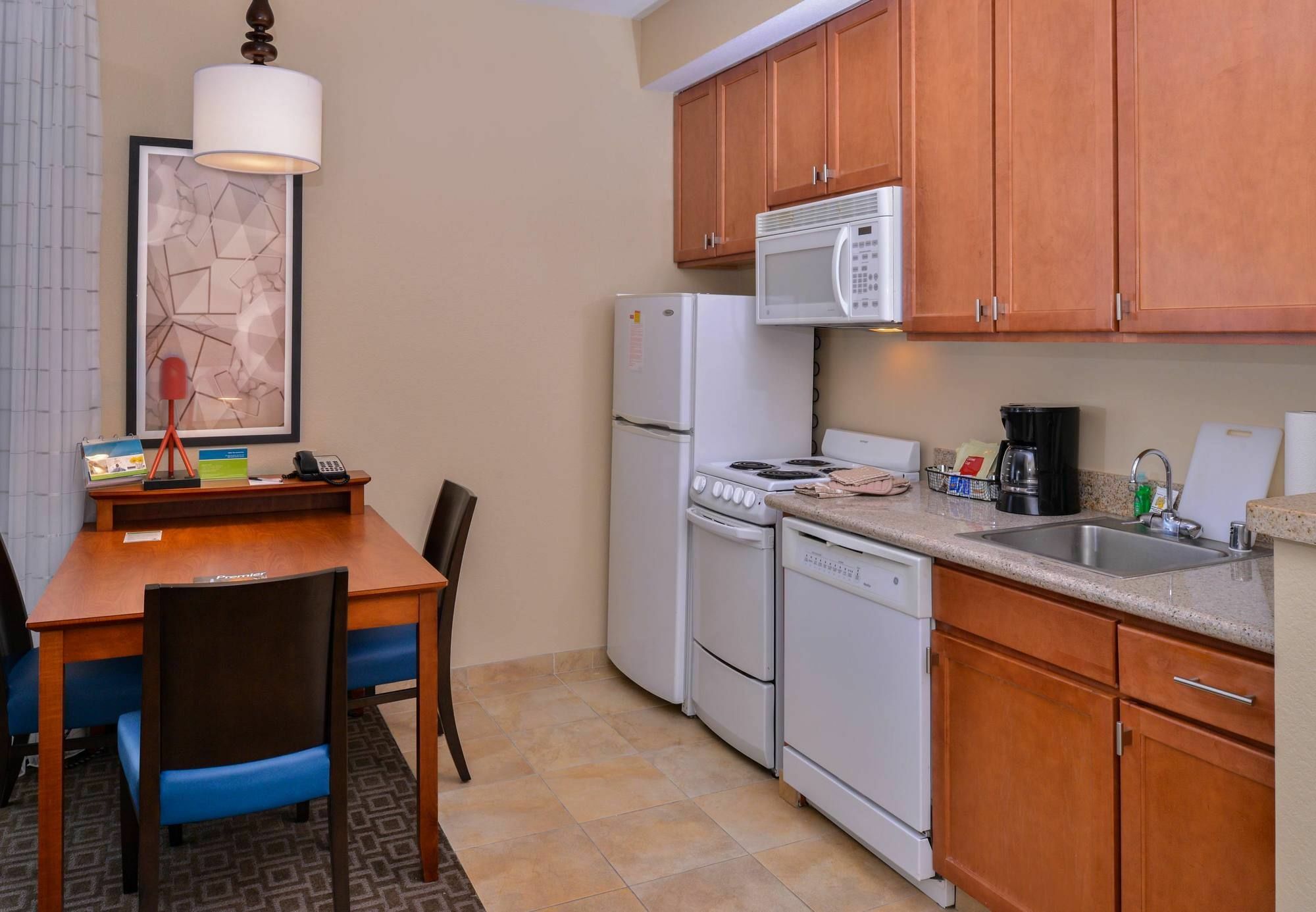 Towneplace Suites Thousand Oaks Ventura County Exterior photo